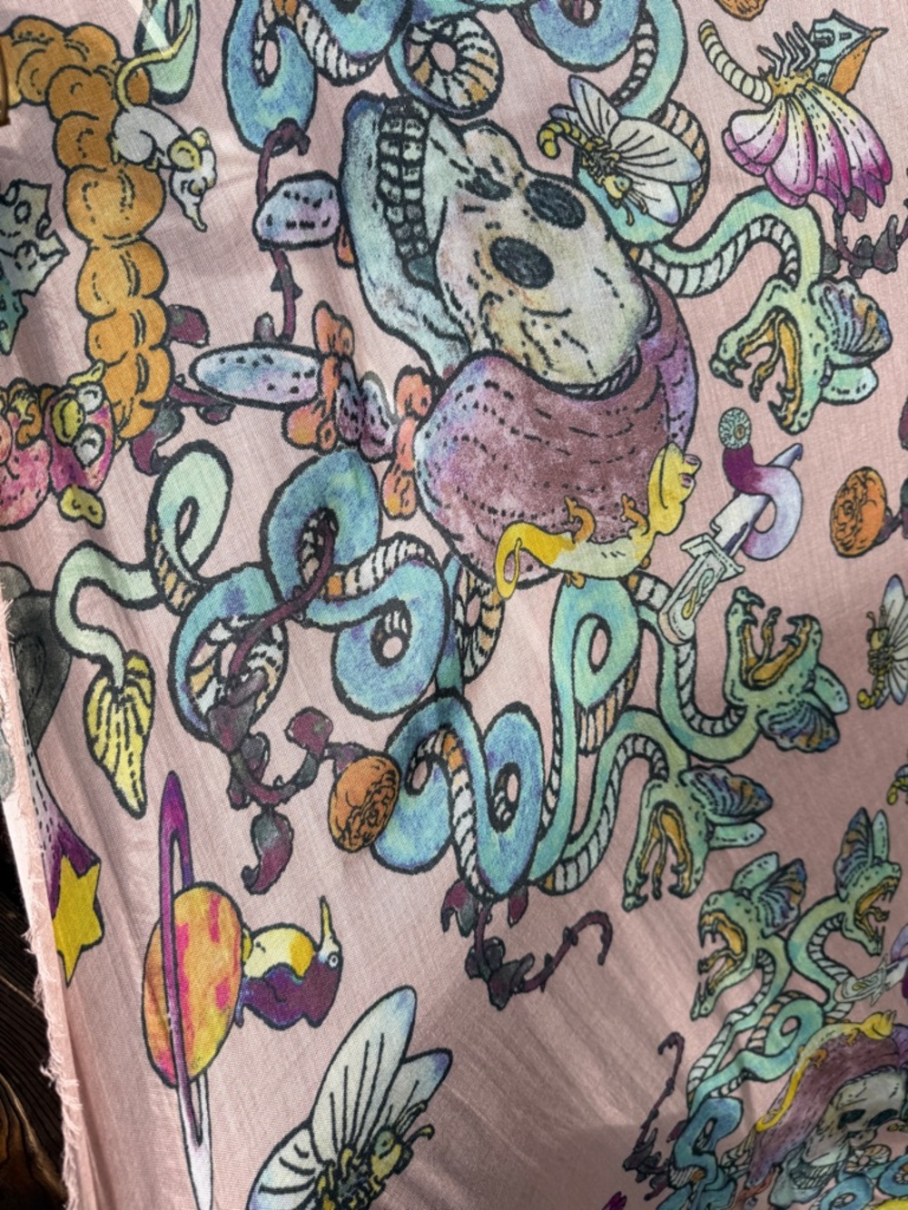 Zadig & Voltaire Kerry compo Skull Scarf in blush - Picture 5 of 8